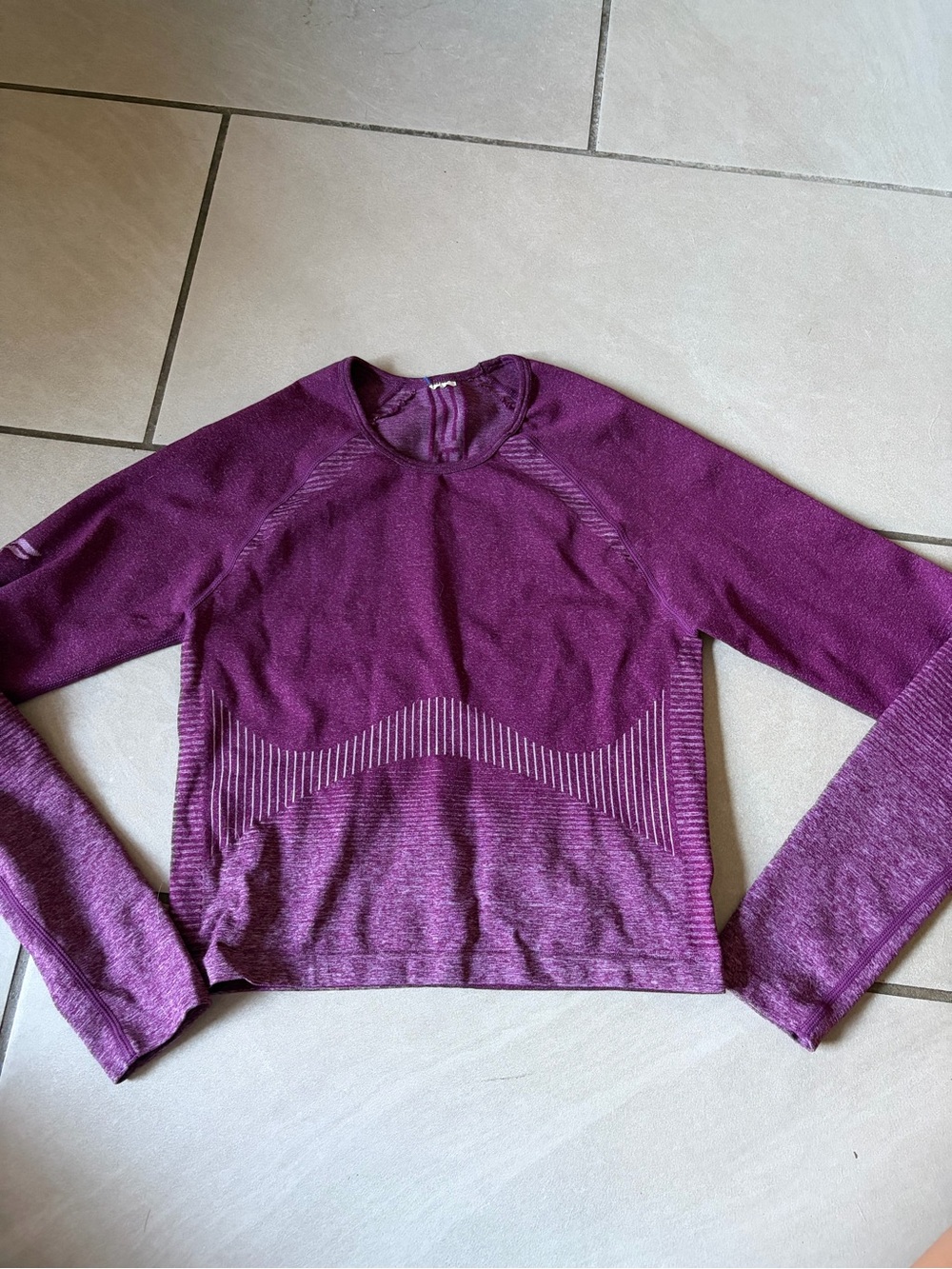 Fabletics Seamless Long Sleeve Crop Top in Plum